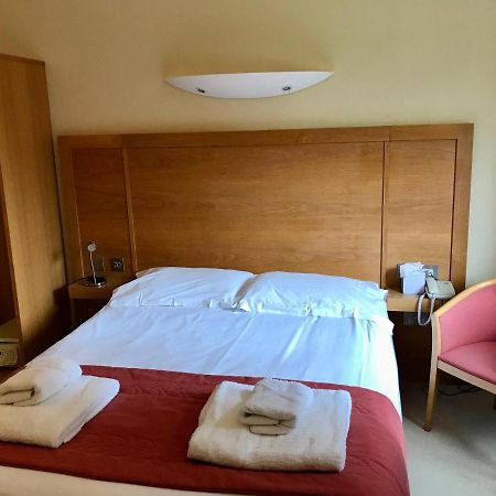 Winford Manor Hotel Zewnętrze zdjęcie