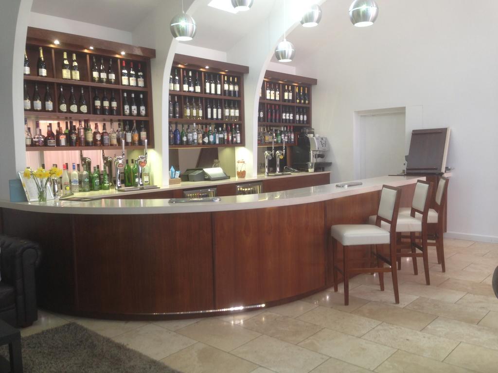 Winford Manor Hotel Zewnętrze zdjęcie